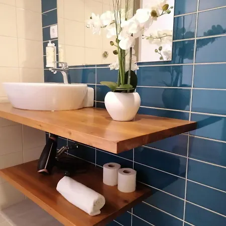 Graciosa - Sta Catarina Place * Πόντα Ντελγκάντα